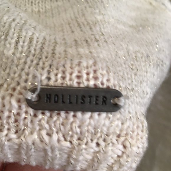 Hollister Scoop Neck Shimmery Sweater with Lace Back Size S - Picture 12 of 12